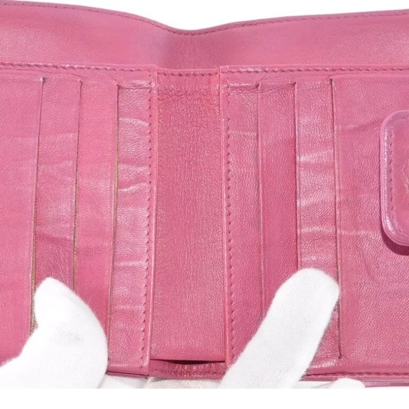 EUC Chanel Coco Mark 2005 Icon Bi-Fold Wallet Leather Pink w/Sticker,Card+Box - Picture 7 of 17